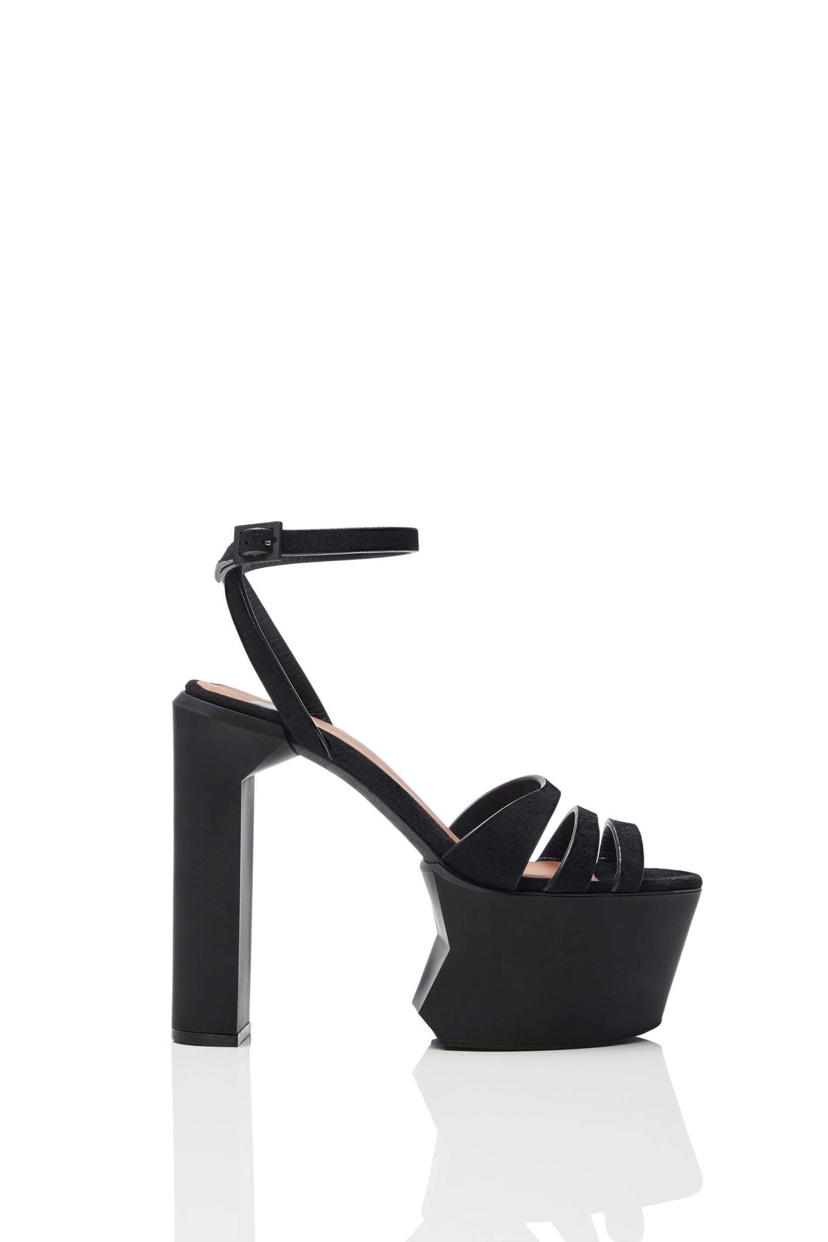 HAIKI 801 – Multi-band platform sandal with self-adjusting ankle strap. Made of Soft Kidsuede in black. 